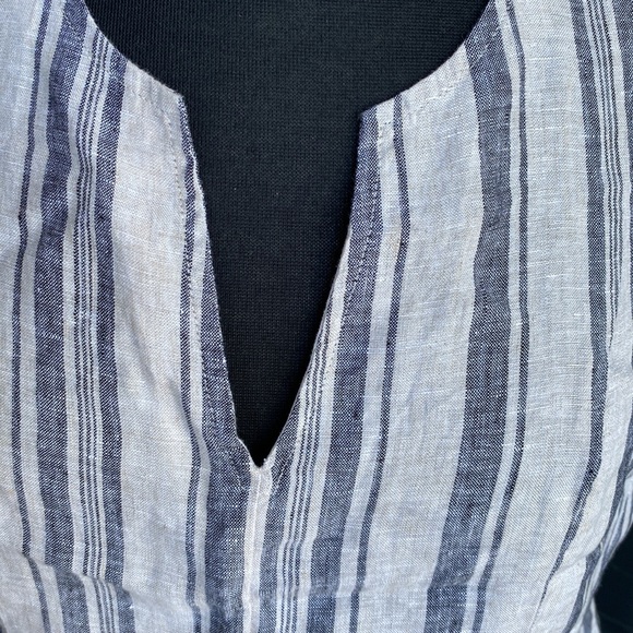 Core Life Peplum Linen Tank Top - Picture 5 of 6